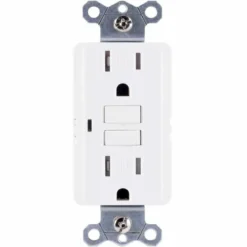 GE GFCI Tamper Resistant Receptacle with LED Indicator, White
