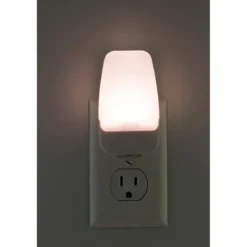 GE Light Sensing LED Night Light, White
