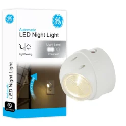 GE Light Sensing Rotating LED Night Light, White