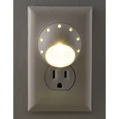 GE Light Sensing Rotating LED Night Light, White