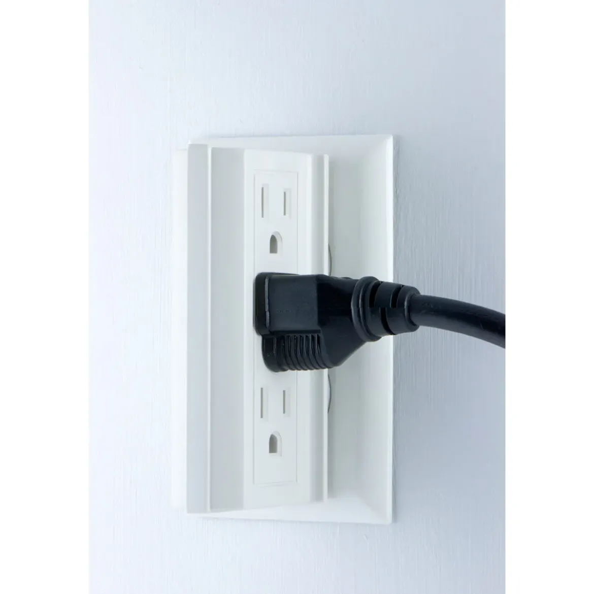 GE 6-Outlet Side-Access Wall Tap, White