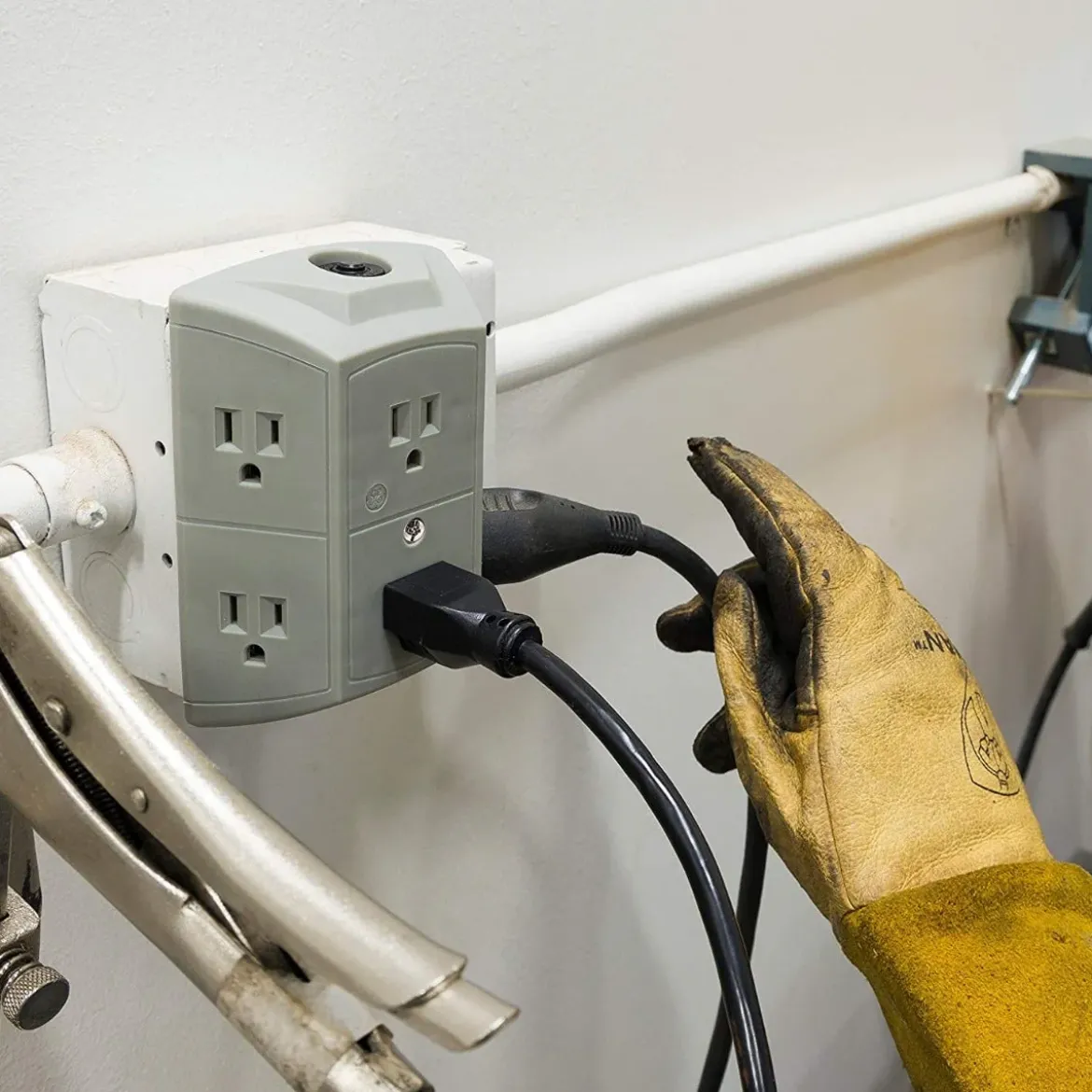 GE 6-Outlet Wall Tap with Resettable Circuit Breaker, 2 Pack, Gray